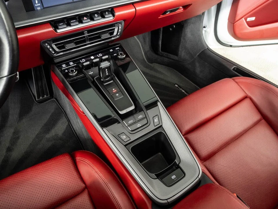 2020 Porsche 992 Carrera S - Image 16 of 31