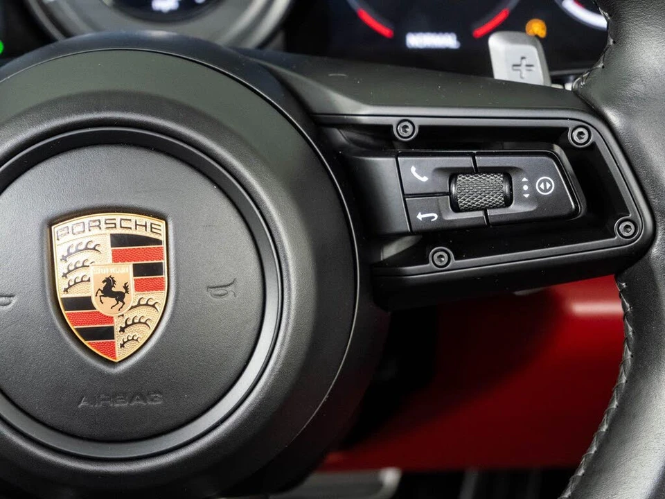 2020 Porsche 992 Carrera S - Image 11 of 31