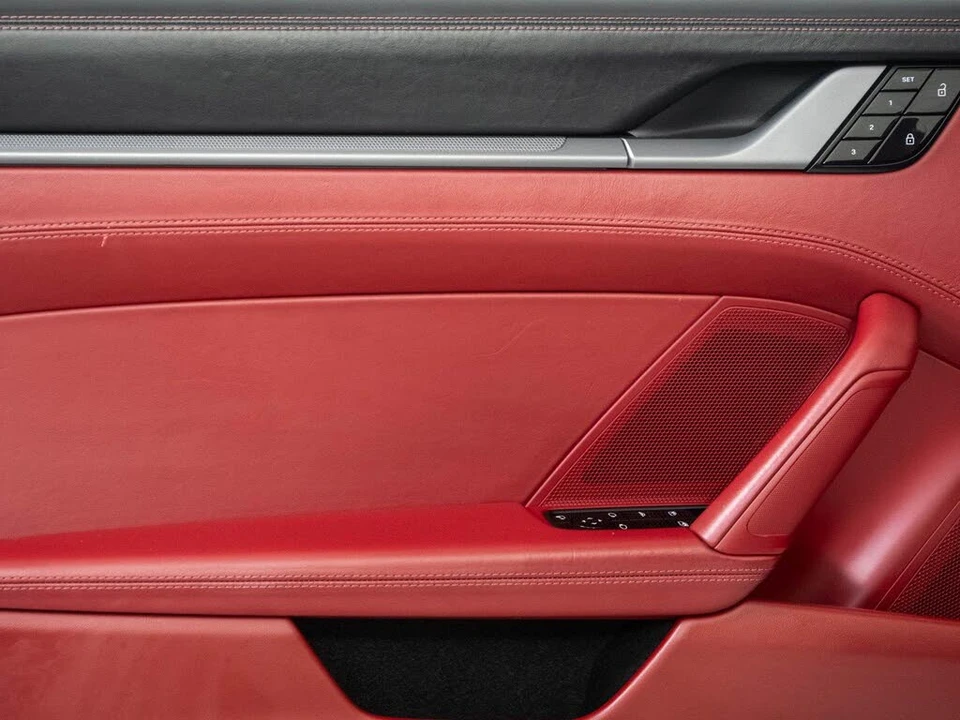 2020 Porsche 992 Carrera S - Image 6 of 31