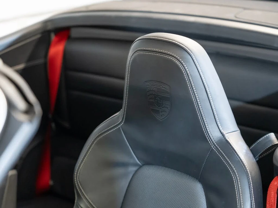 2020 Porsche 992 Carrera S - Image 25 of 27