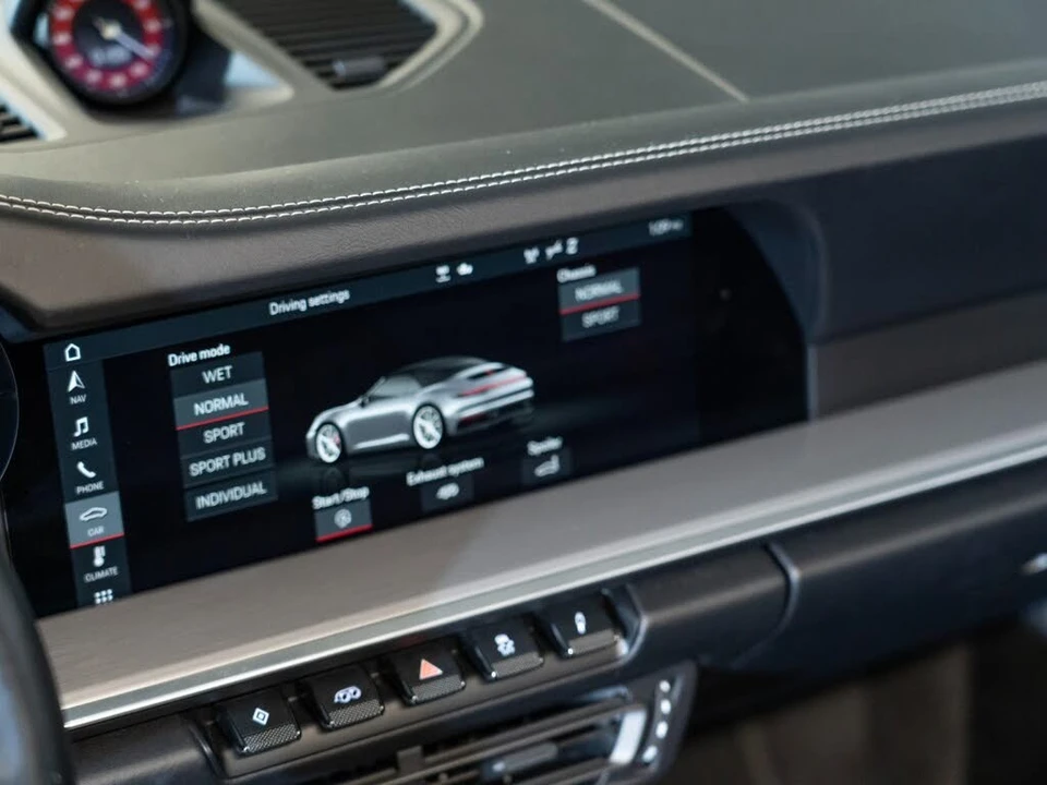 2020 Porsche 992 Carrera S - Image 21 of 27