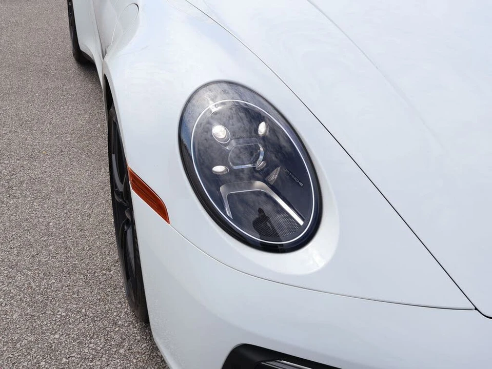 2020 Porsche 992 Carrera S - Image 14 of 31