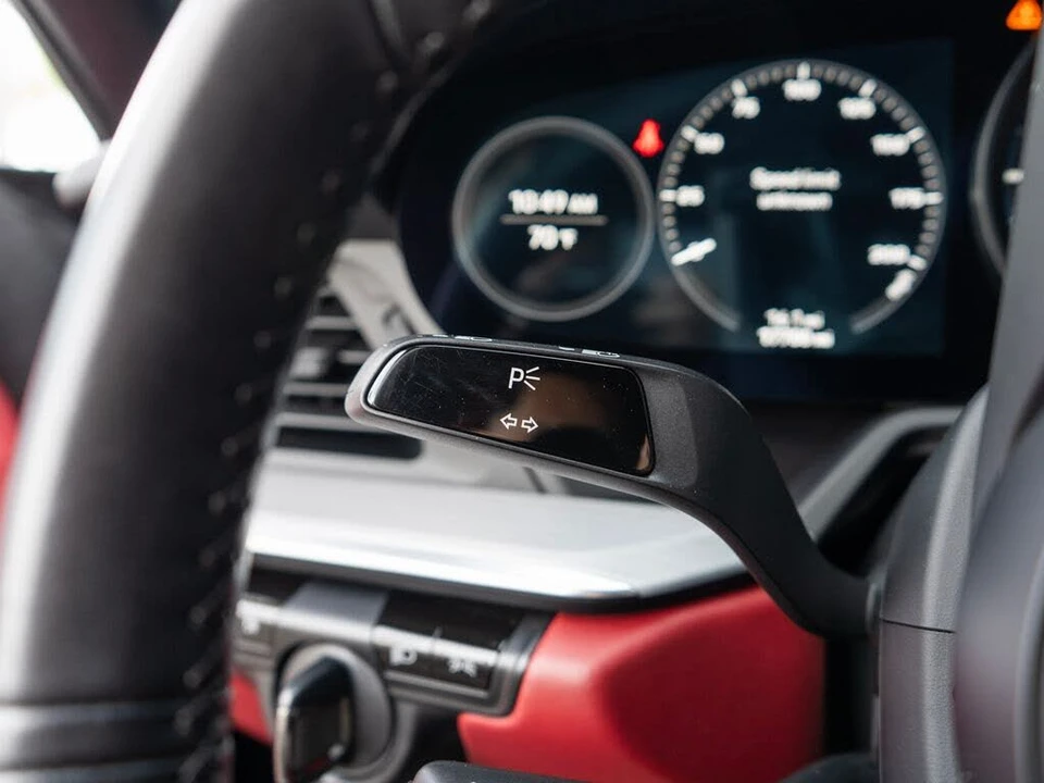 2020 Porsche 992 Carrera S - Image 19 of 31