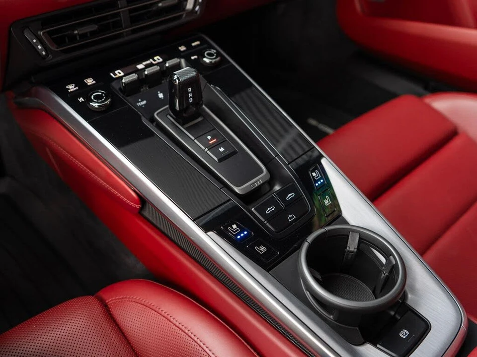 2020 Porsche 992 Carrera S - Image 26 of 31