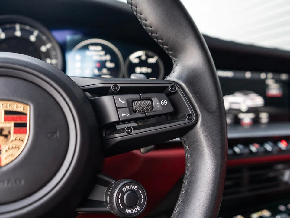 2020 Porsche 992 Carrera S - Image 21 of 31