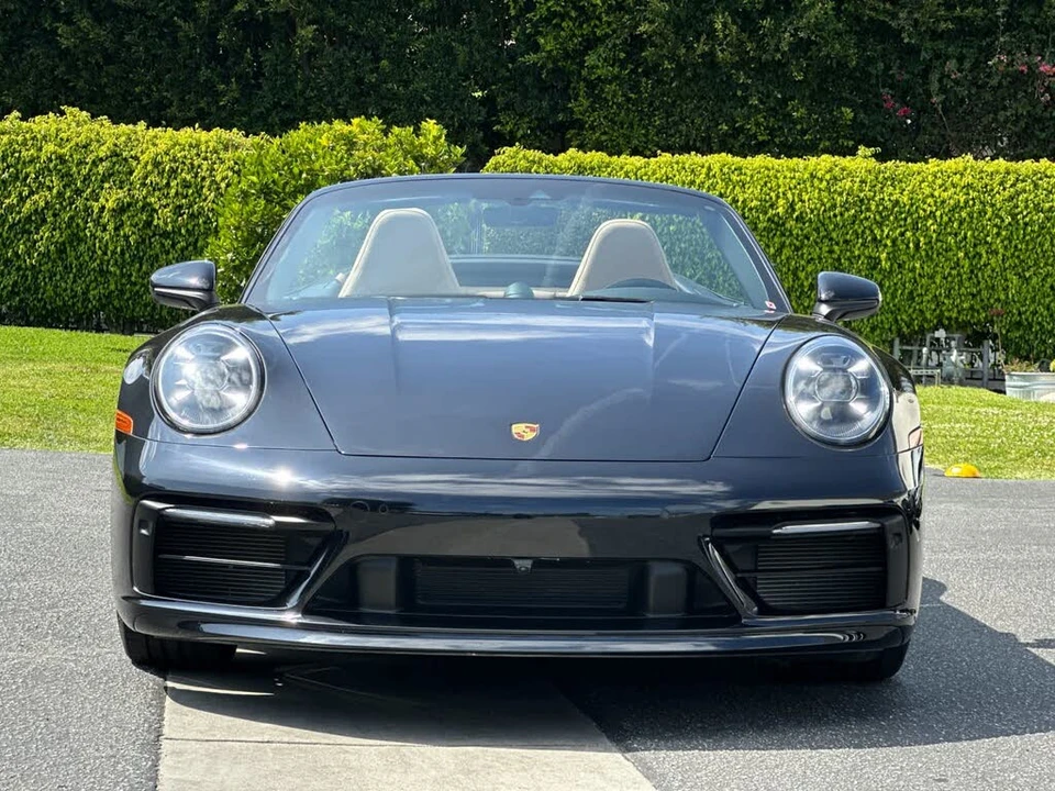 2020 Porsche 992 Carrera S - Image 10 of 30