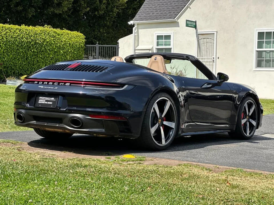 2020 Porsche 992 Carrera S - Image 7 of 30