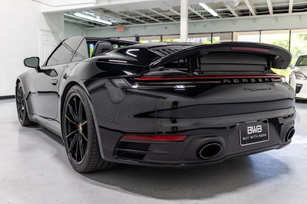 2020 Porsche 992 Carrera S - Image 15 of 31