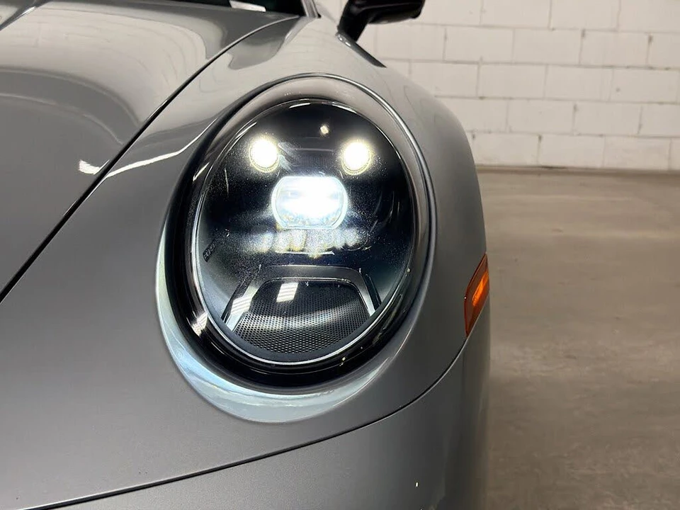2020 Porsche 992 Carrera S - Image 10 of 31