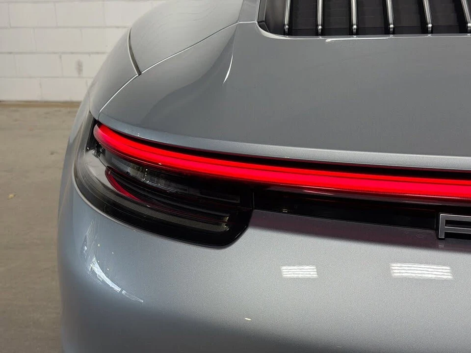 2020 Porsche 992 Carrera S - Image 11 of 31