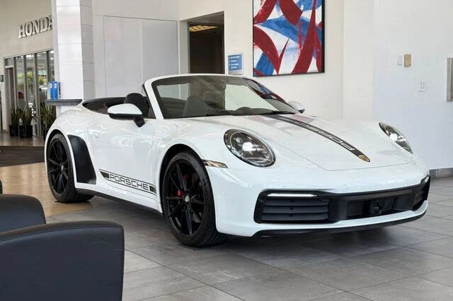 2020 Porsche 992 Carrera S - Image 2 of 31