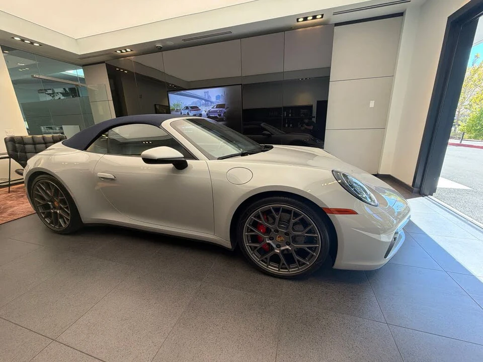 2020 Porsche 992 Carrera S - Image 4 of 12