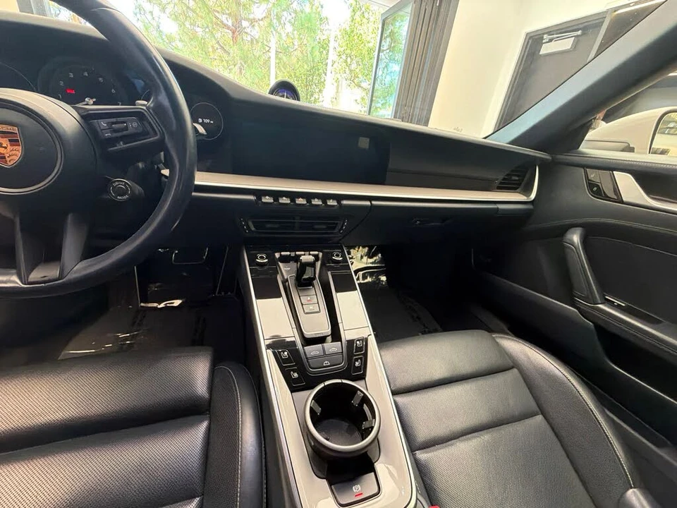 2020 Porsche 992 Carrera S - Image 9 of 12