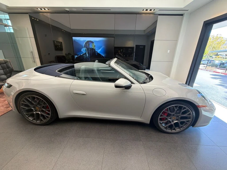 2020 Porsche 992 Carrera S - Image 11 of 12