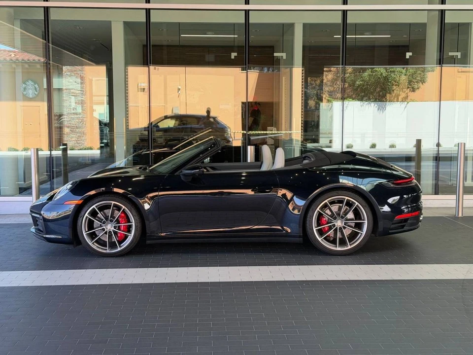 2020 Porsche 992 Carrera S - Image 2 of 4