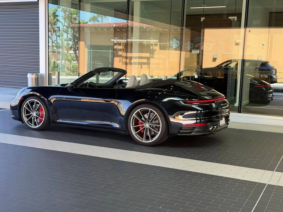 2020 Porsche 992 Carrera S - Image 3 of 4