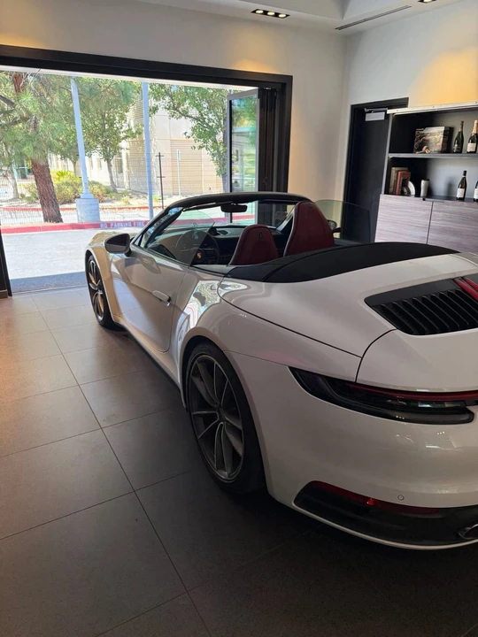 2020 Porsche 992 Carrera S - Image 3 of 4