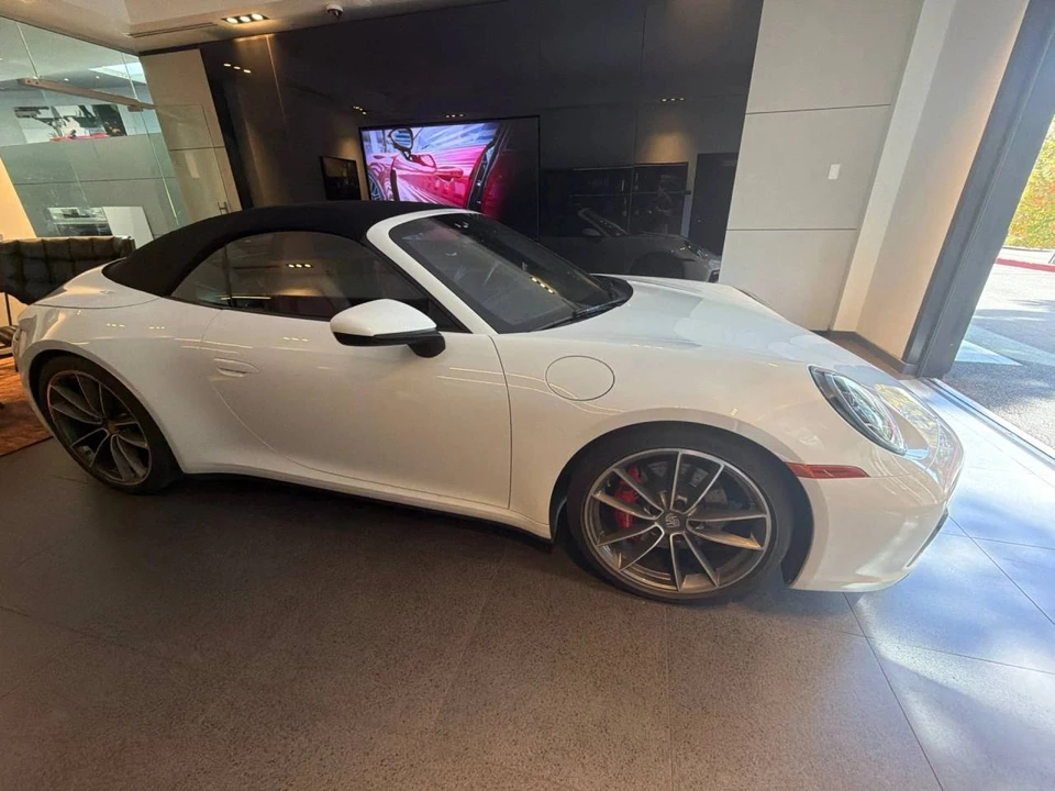 2020 Porsche 992 Carrera S - Image 4 of 4