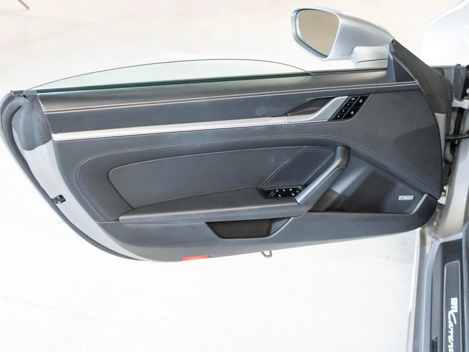 2020 Porsche 992 Carrera S - Image 17 of 28