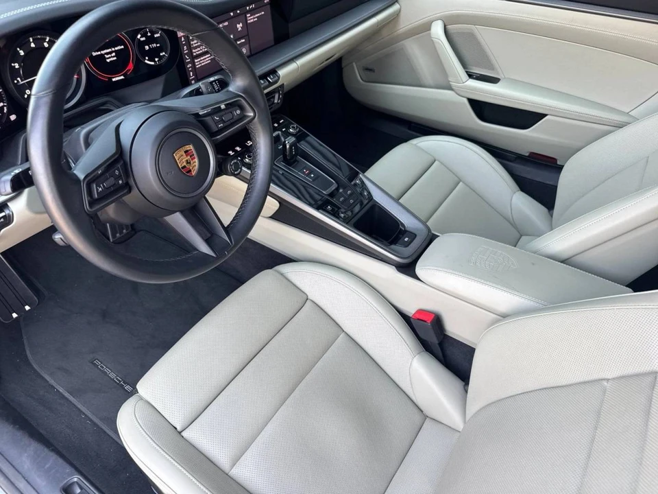 2020 Porsche 992 Carrera S - Image 4 of 5