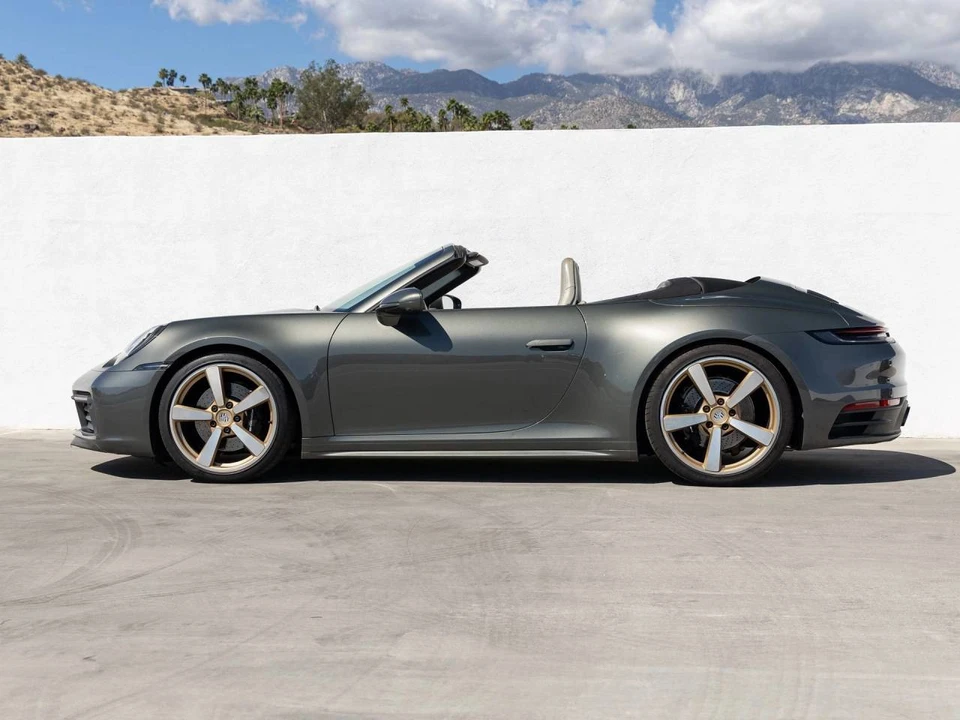 2020 Porsche 992 Carrera S - Image 2 of 5