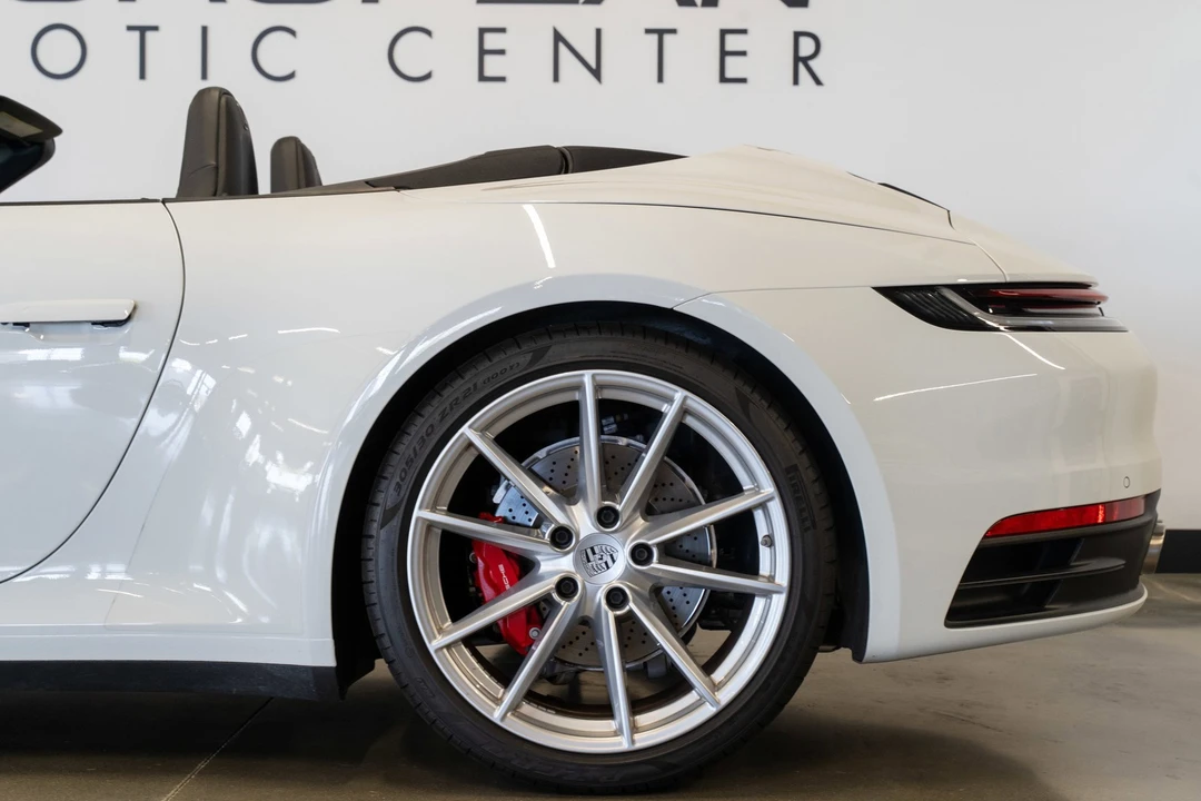 2020 Porsche - Image 20 of 31