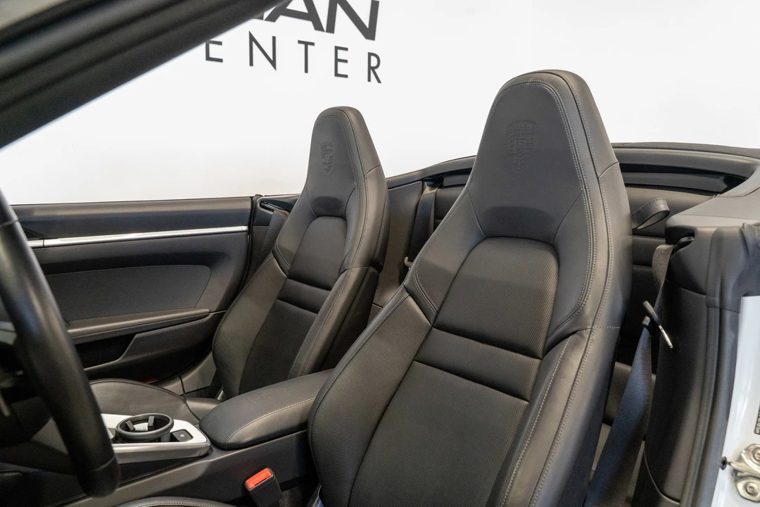2020 Porsche - Image 5 of 31