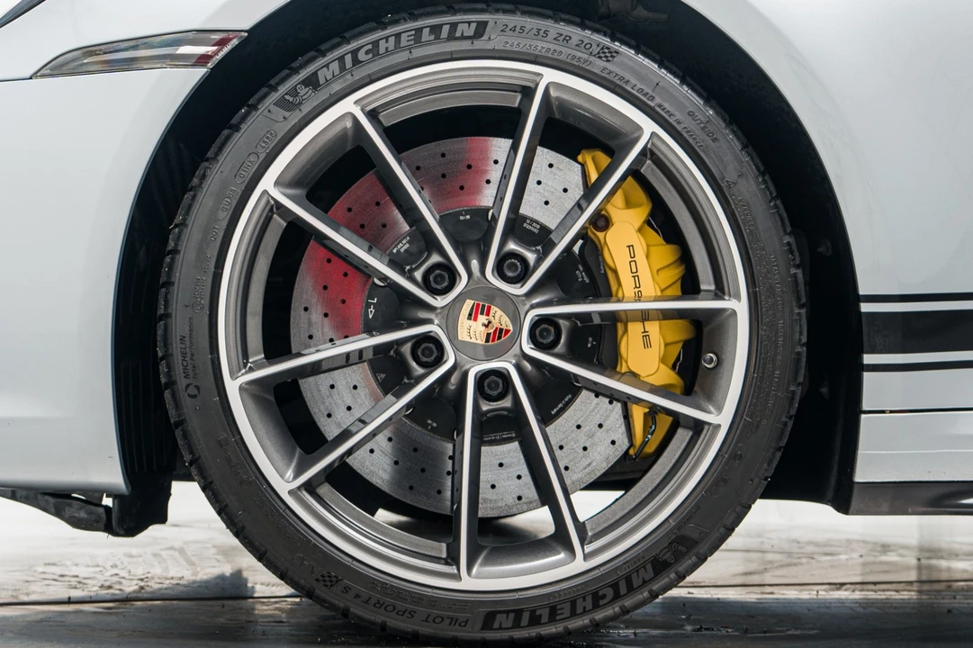 2020 Porsche 992 Carrera S - Image 10 of 12