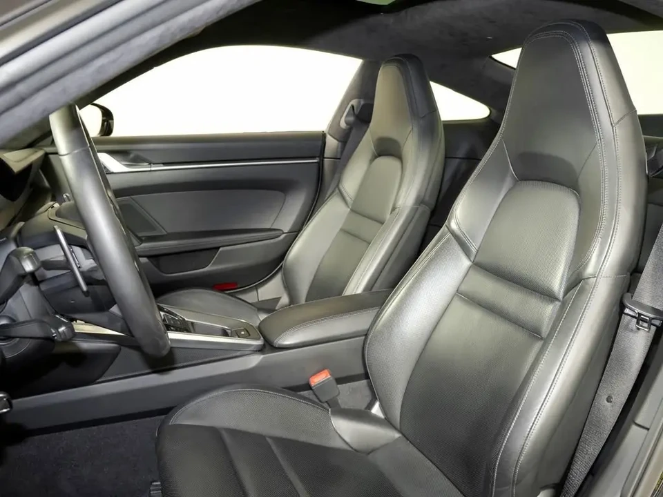 2020 Porsche 992 Carrera S - Image 5 of 11