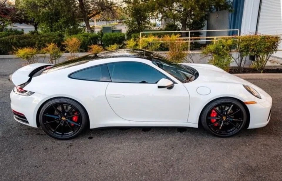 2020 Porsche 992 Carrera S - Image 2 of 3