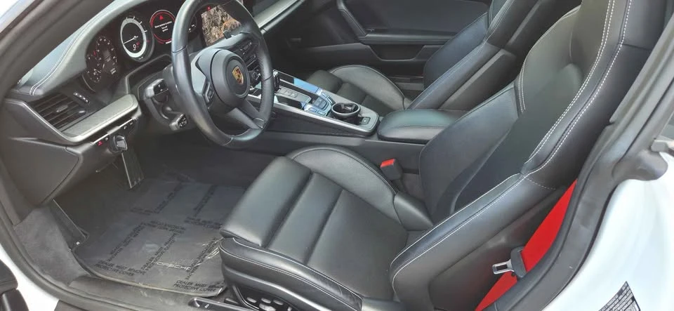 2020 Porsche 992 Carrera S - Image 4 of 5