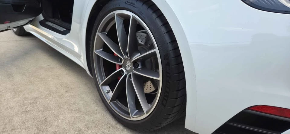 2020 Porsche 992 Carrera S - Image 2 of 5