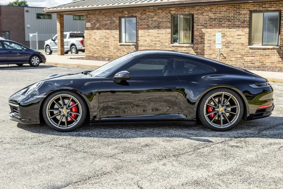 2020 Porsche 992 Carrera S - Image 2 of 5