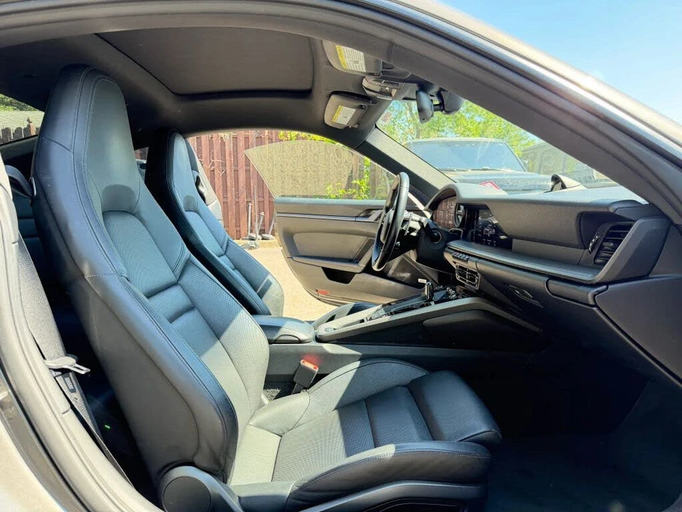 2020 Porsche 992 Carrera S - Image 24 of 31
