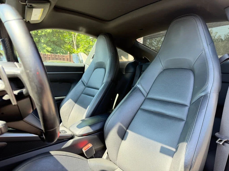 2020 Porsche 992 Carrera S - Image 13 of 31