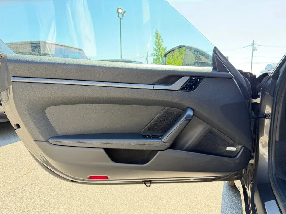 2020 Porsche 992 Carrera S - Image 10 of 31