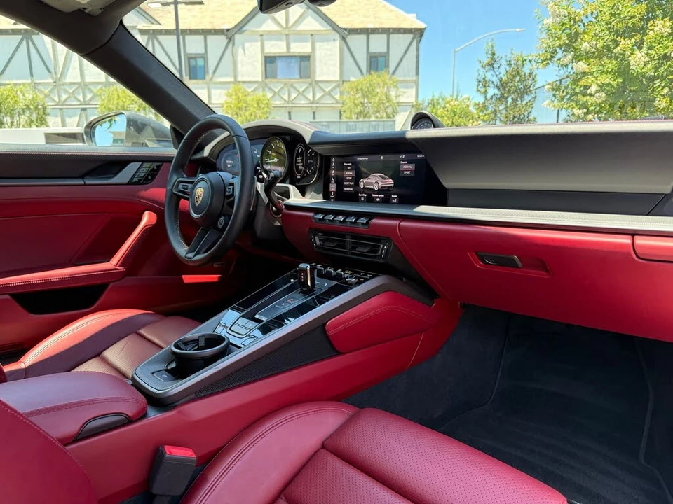 2020 Porsche 992 Carrera S - Image 26 of 31