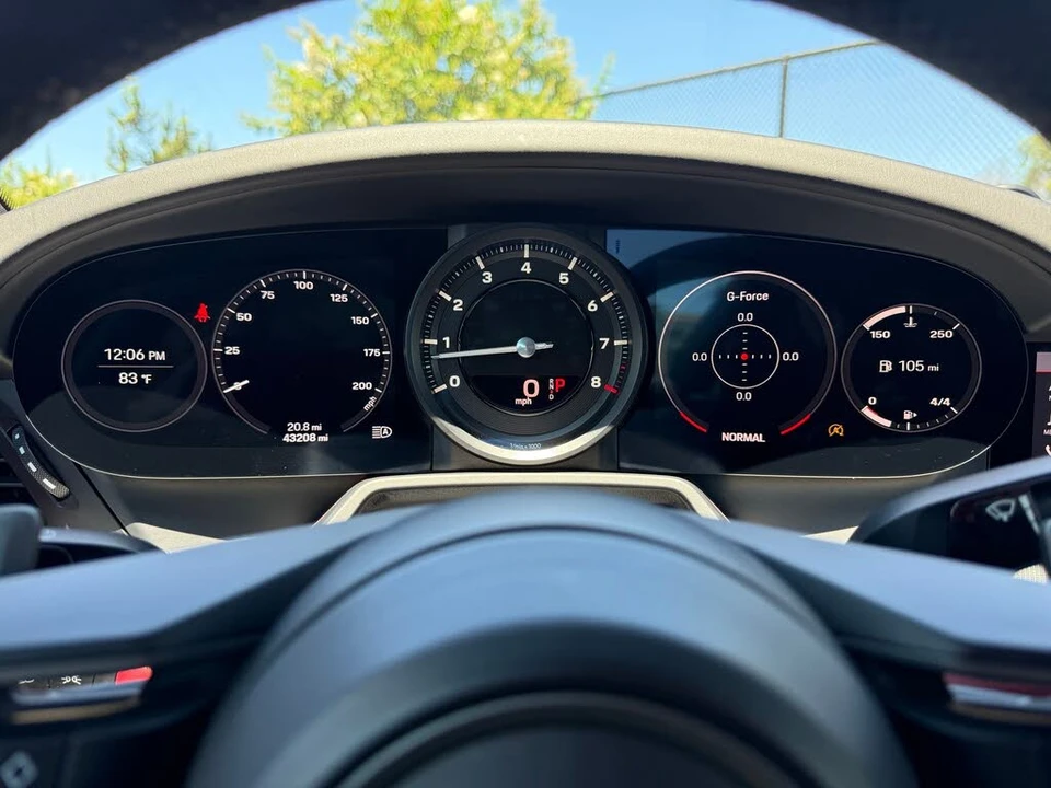 2020 Porsche 992 Carrera S - Image 16 of 31
