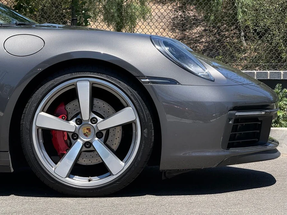 2020 Porsche 992 Carrera S - Image 12 of 31