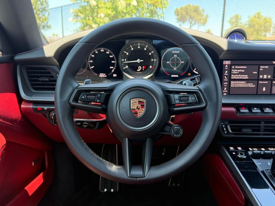 2020 Porsche 992 Carrera S - Image 15 of 31