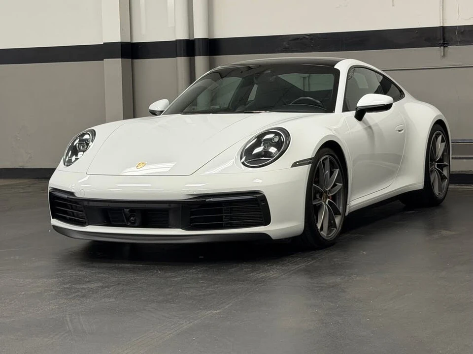 2020 Porsche 992 Carrera S - Image 5 of 31