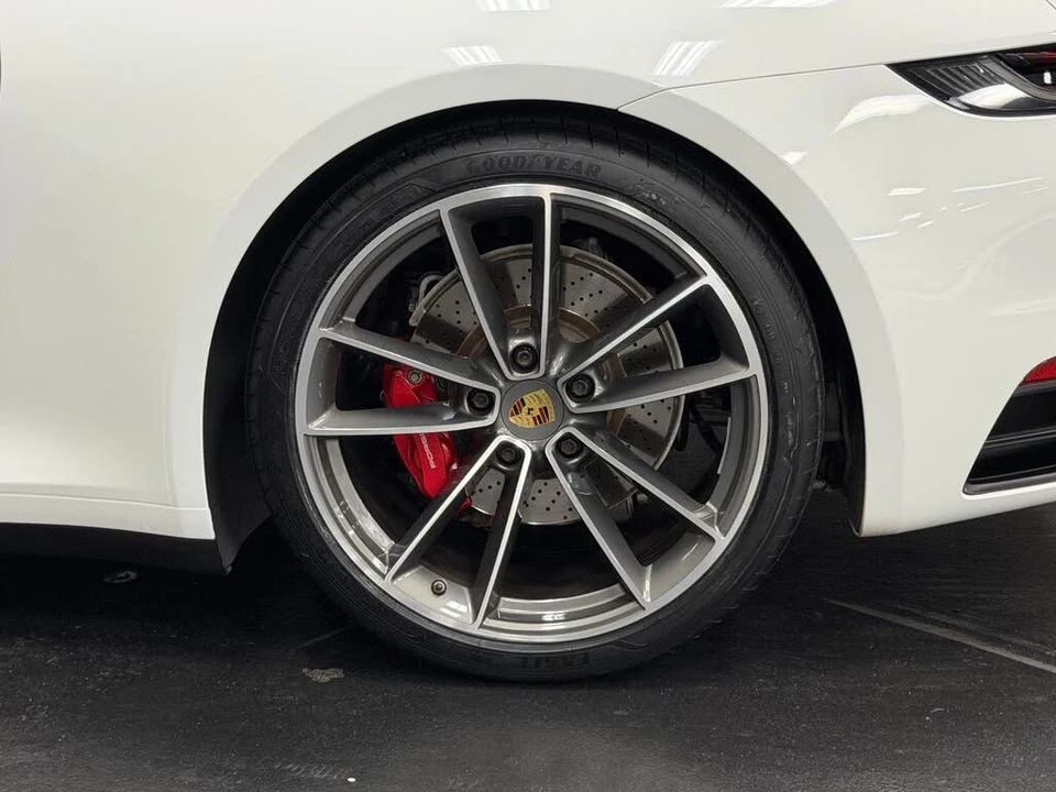 2020 Porsche 992 Carrera S - Image 17 of 31