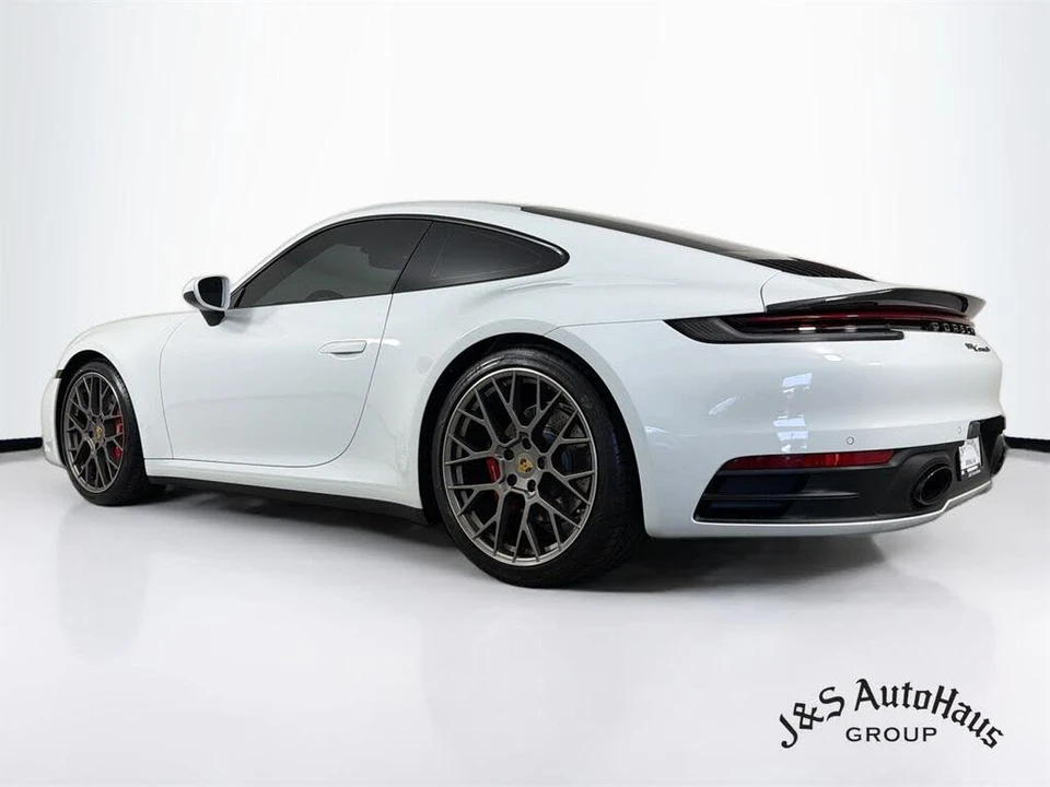 2020 Porsche 992 Carrera S - Image 5 of 31