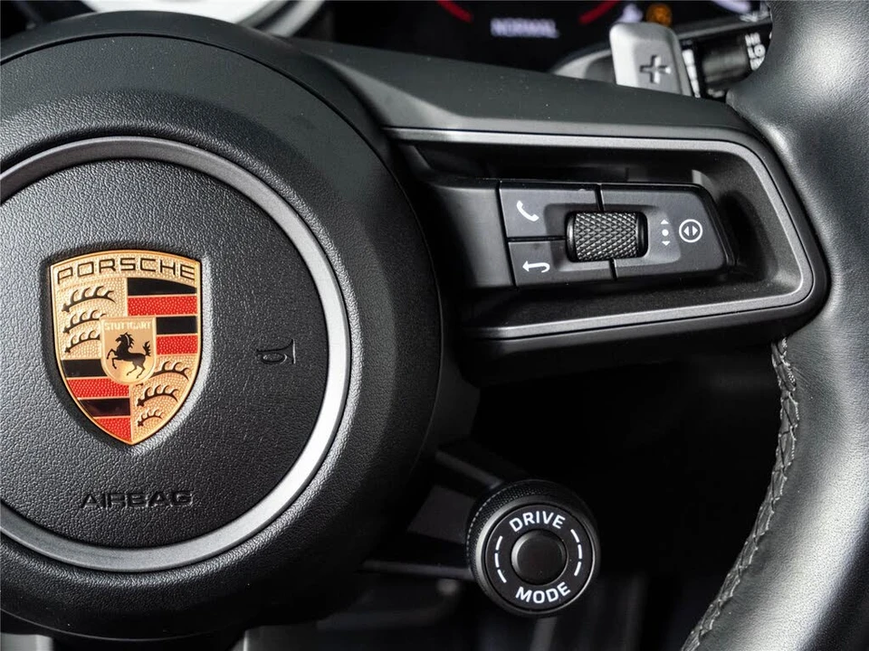 2020 Porsche 992 Carrera S - Image 11 of 30