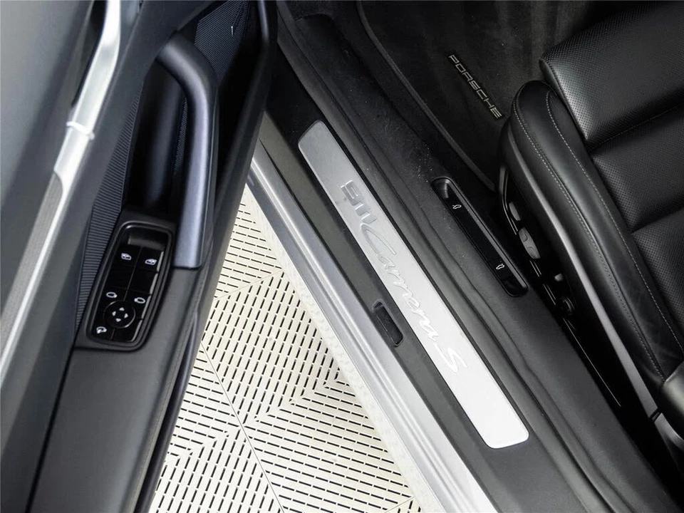 2020 Porsche 992 Carrera S - Image 8 of 30