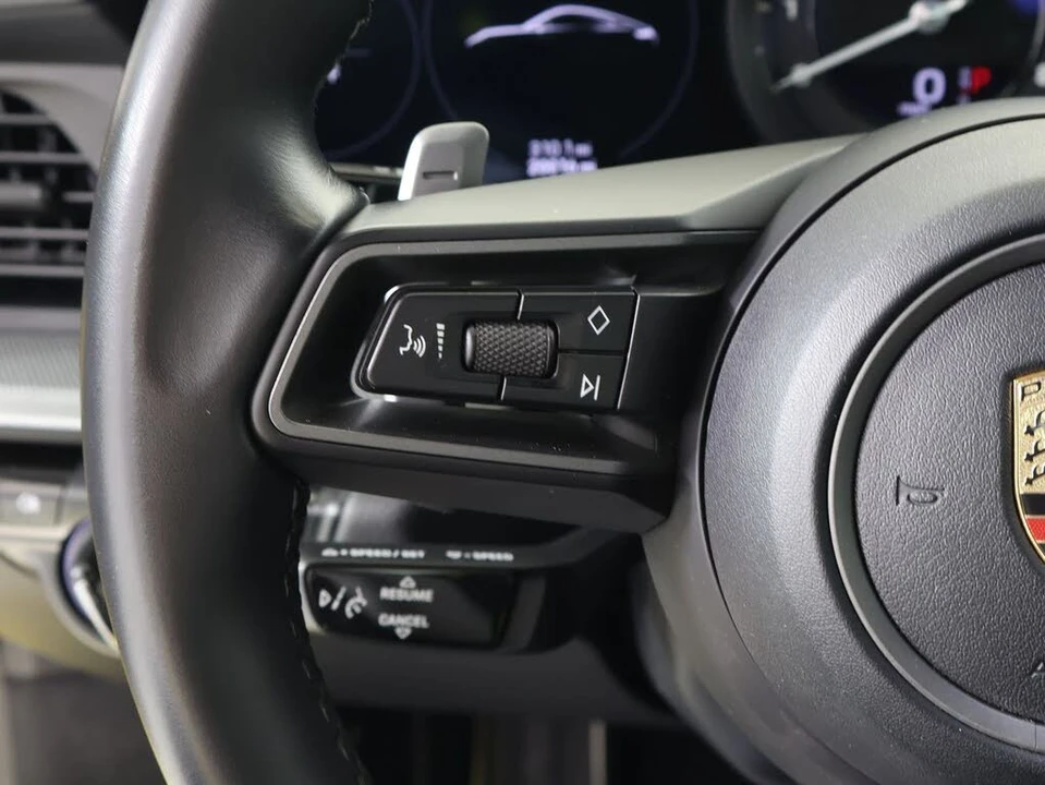 2020 Porsche 992 Carrera S - Image 14 of 31