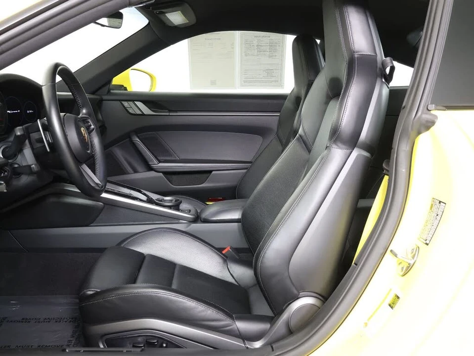 2020 Porsche 992 Carrera S - Image 5 of 31