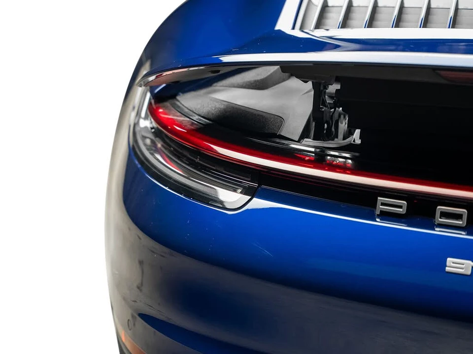 2020 Porsche 992 Carrera S - Image 12 of 31