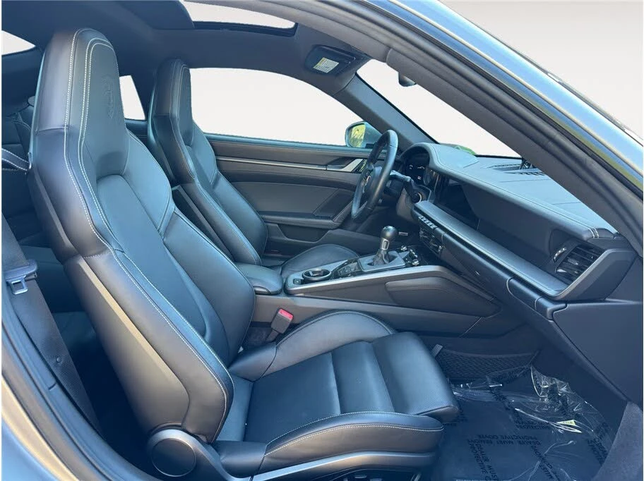 2020 Porsche 992 Carrera S - Image 15 of 31