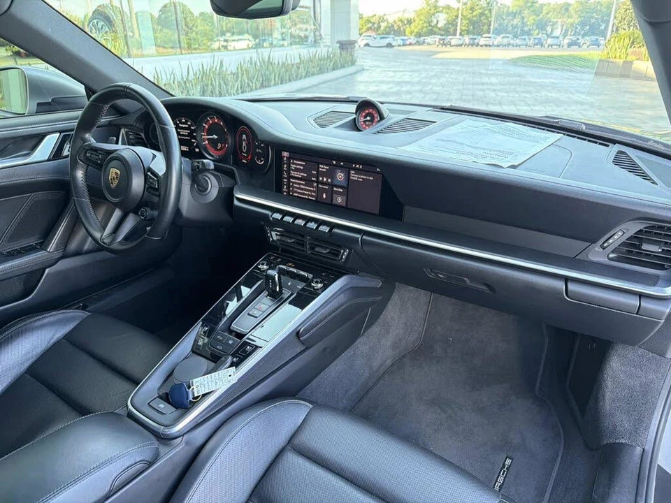 2020 Porsche 992 Carrera S - Image 17 of 28